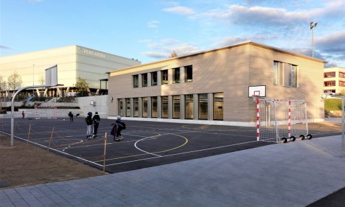 Doppelkindergarten mit Sporthalle Zwingert in Buchs ZH